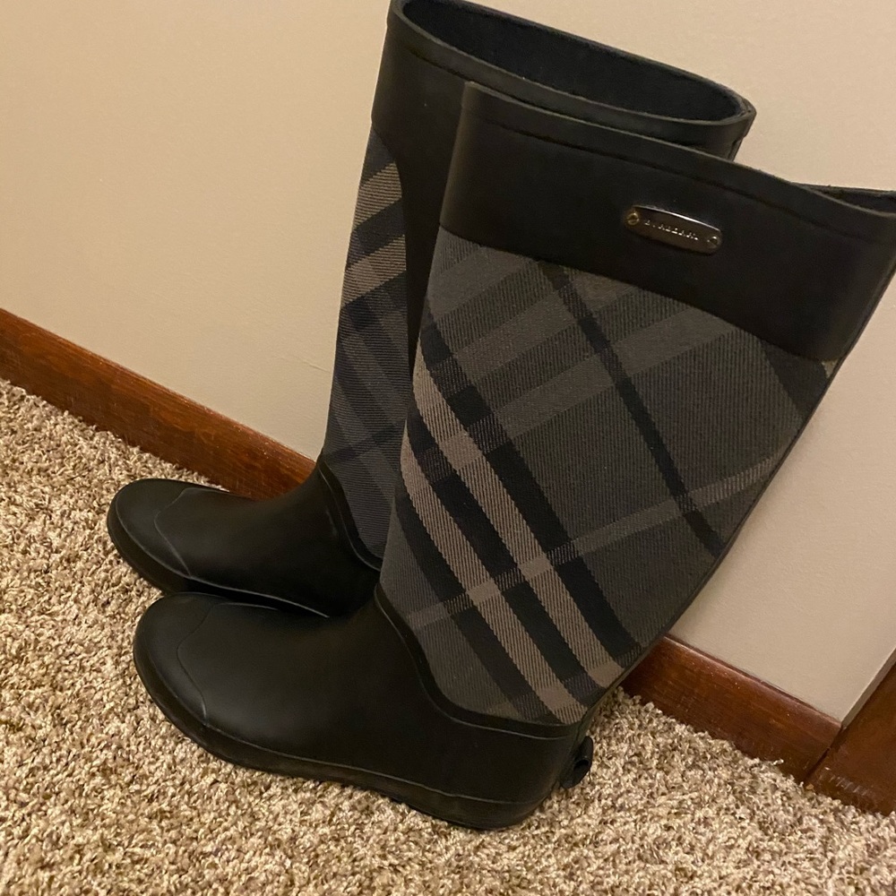 Burberry rain boots